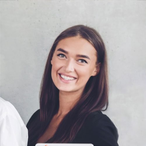 نور الحسيني